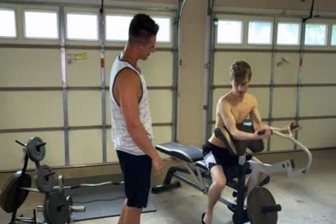 Jason Abarth Sucks 10-Pounder